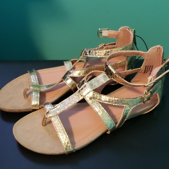 Sandals - Picture 1 of 4